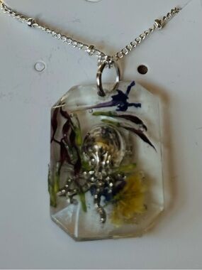 Handmade Resin Octopus Pendant Necklace Clear with Yellow,Blue flowers,Pink Sand